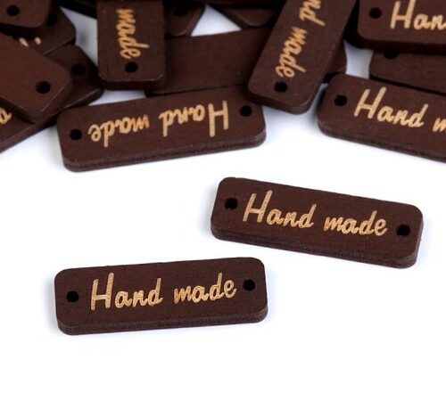 Etichete handmade din lemn