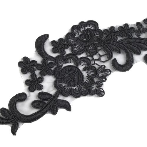 Aplicație-brodată-organza-negru