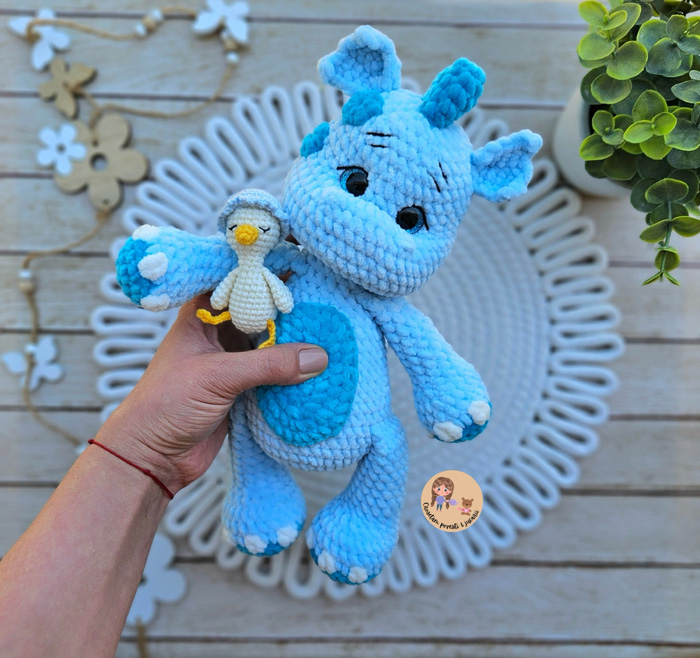 Kit de croșetat Dragonelul Zâmbărici