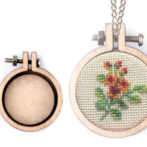 pandantiv-ramă-broderie-1natur-model